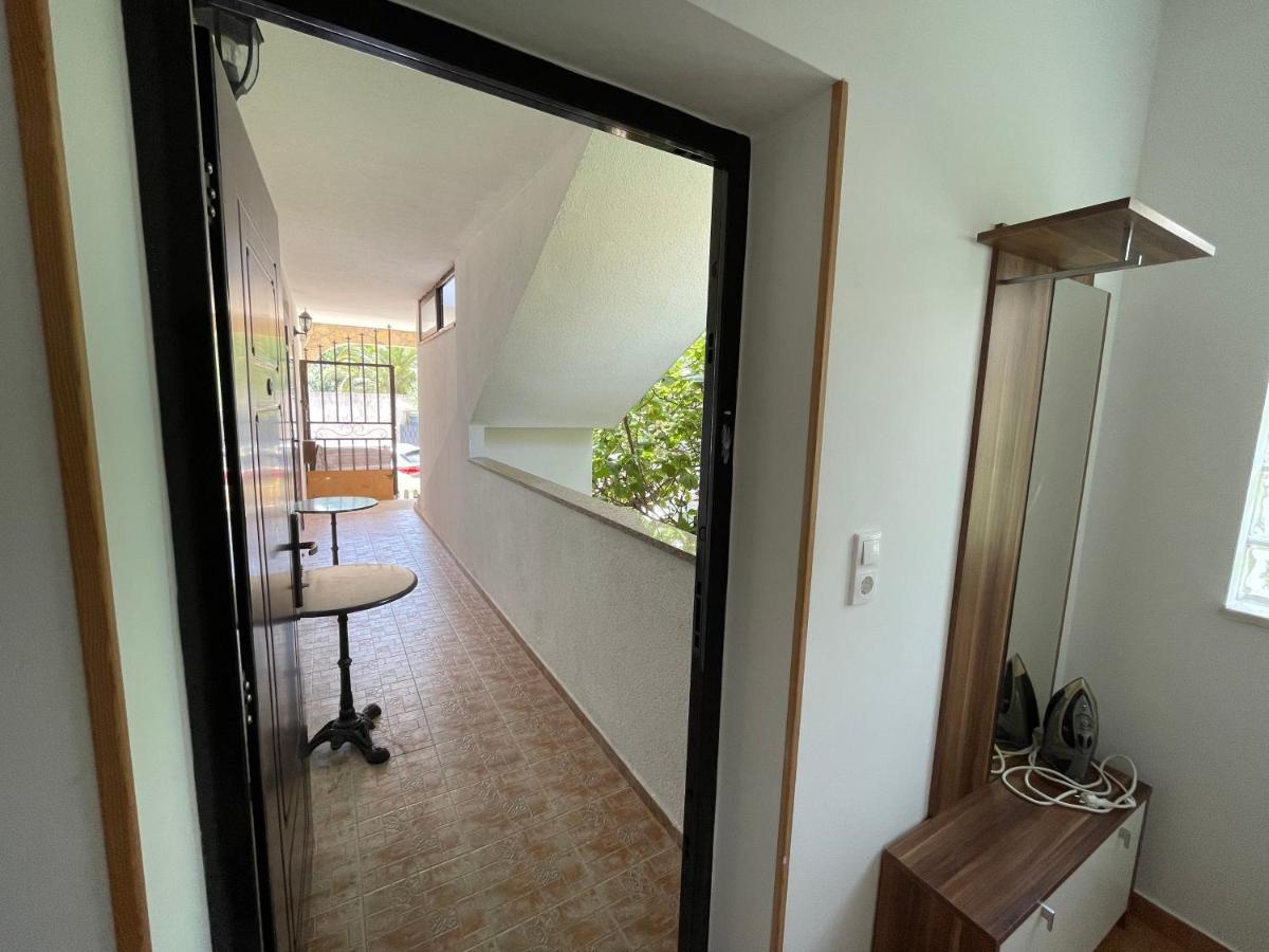 Apartment Jakasa Trogir Luaran gambar