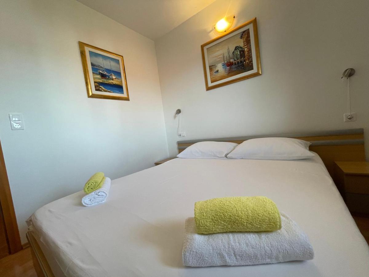 Apartment Jakasa Trogir Luaran gambar