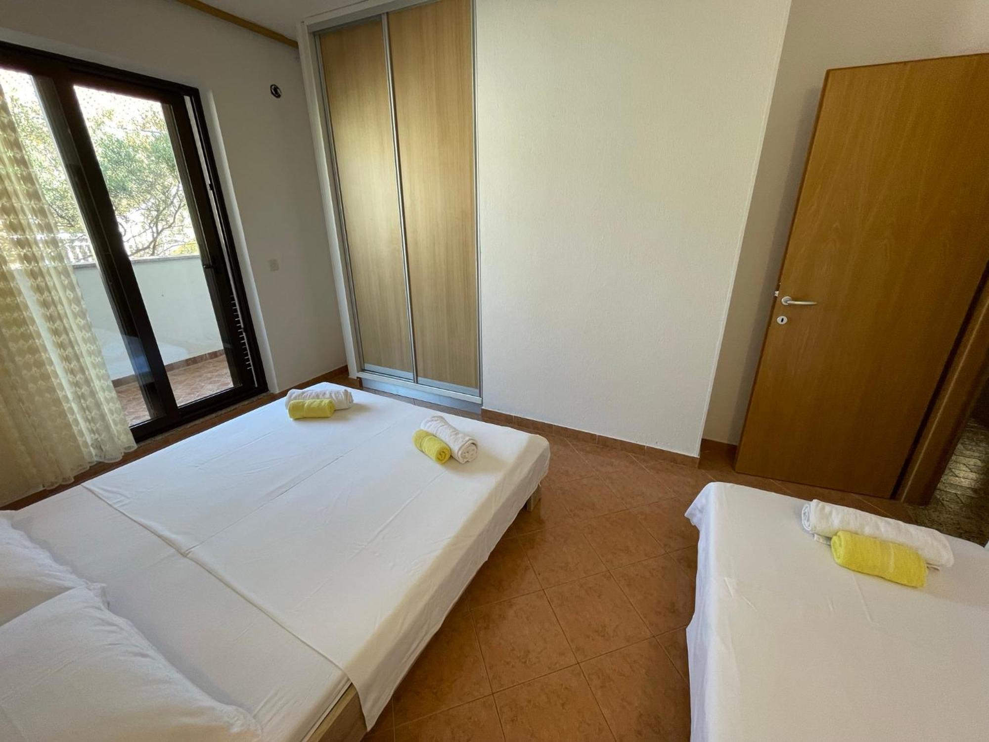 Apartment Jakasa Trogir Luaran gambar
